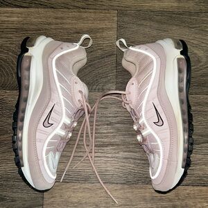 Nike air max size 7